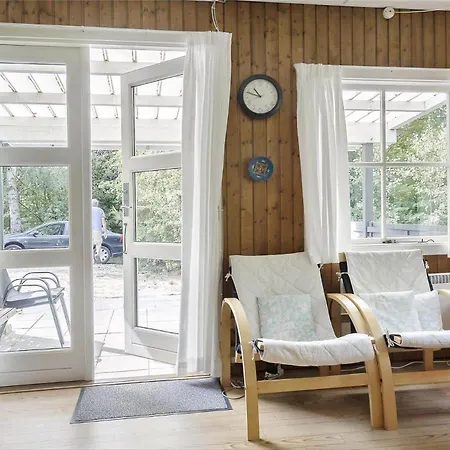 度假居 1534-aakirkeby-lyngvejen-11